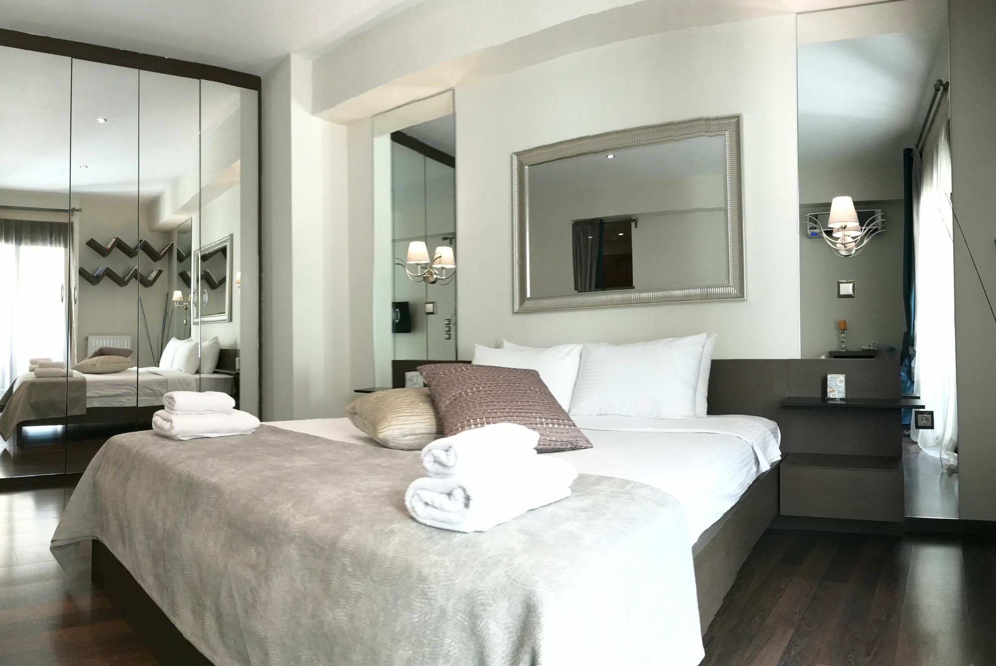 Athens Luxury Suites Exteriér fotografie